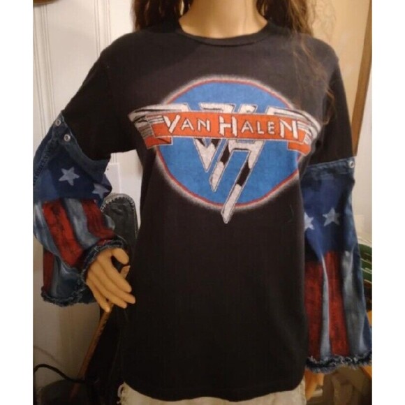 Boho Vintage L/S Graphic Tee Reimagined Women's Small Americana Art TO Wear READ - Picture 1 of 1